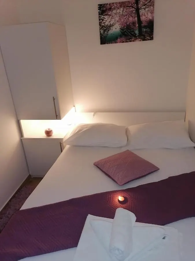 Sweet Apartments Сплит 0*,
